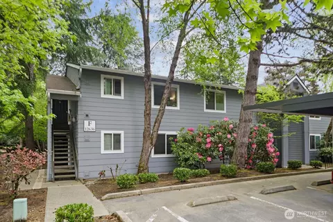 12636 100th Ln NE #F126, Kirkland, WA 98034