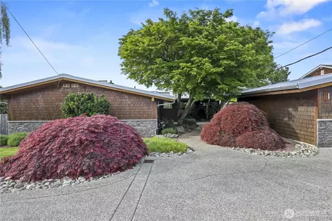 3303 52nd Pl SW, Everett, WA 98203