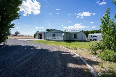 7826 Bouldercrest Rd NE, Moses Lake, WA 98837