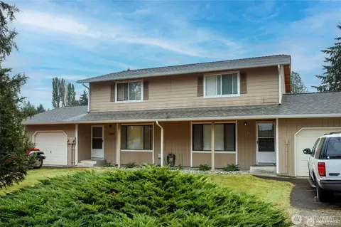 1206 Tule Lake Rd S, Tacoma, WA 98444
