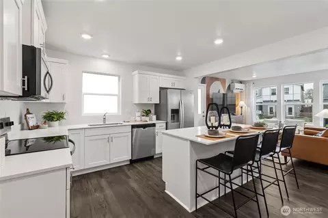 Kitchen - 498 Cremini Loop SE #75, Lacey, WA 98513 photo 3 of 4