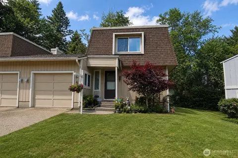 3219 134th Pl SE #B, Lynnwood, WA 98087