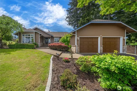 1719 126th Ave E, Puyallup, WA 98372