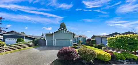 7213 78th Dr NE, Marysville, WA 98270