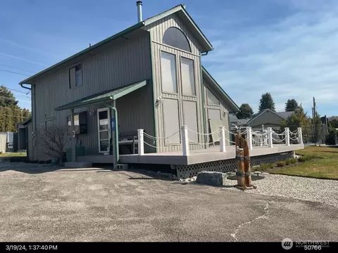 49 Lizzie Ln, Manson, WA 98831