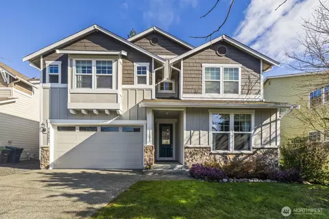 20507 9th Ave W, Lynnwood, WA 98036