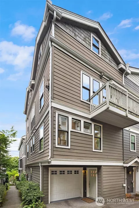 746 Boylston Ave E #A, Seattle, WA 98102