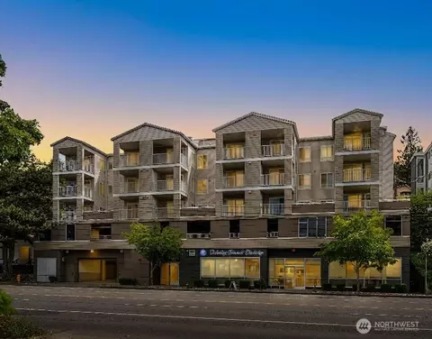 2530 Fifteenth Ave W #410, Seattle, WA 98119