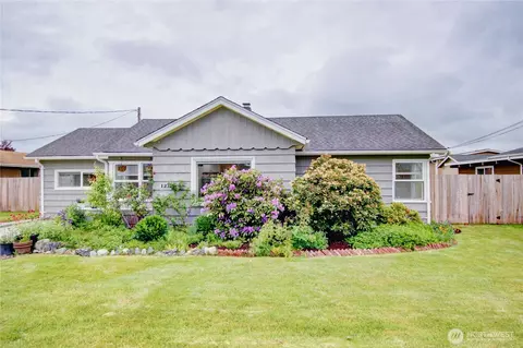 1232 S 18th St, Mount Vernon, WA 98274