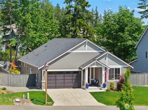 18599 Sawgrass Dr NE, Poulsbo, WA 98370