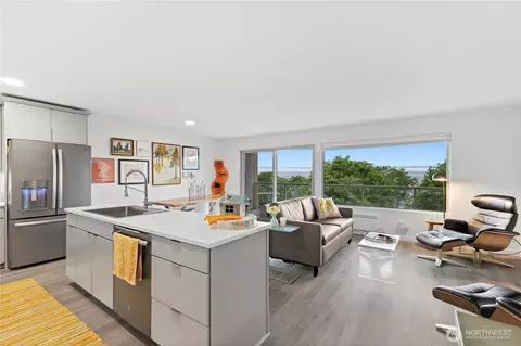 414 Boulevard #203, Bellingham, WA 98225