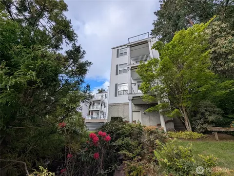 3990 129th Pl SE #C106, Bellevue, WA 98006