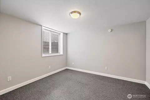 Bedroom - 2905 E Olive St, Seattle, WA 98122 photo 3 of 6