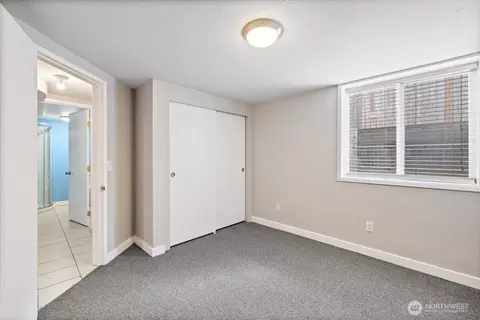 Bedroom - 2905 E Olive St, Seattle, WA 98122 photo 4 of 6