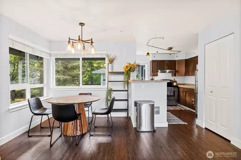 Dining - 3915 SE 243rd Pl SE #K301, Bothell, WA 98021 photo 2 of 2