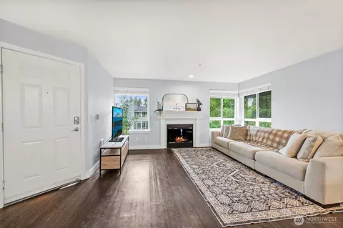 Living - 3915 SE 243rd Pl SE #K301, Bothell, WA 98021 photo 1 of 3