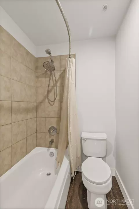 Bath - 3915 SE 243rd Pl SE #K301, Bothell, WA 98021 photo 3 of 3