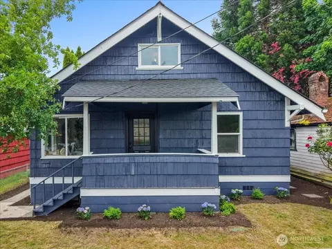 810 Veneta Ave, Bremerton, WA 98337