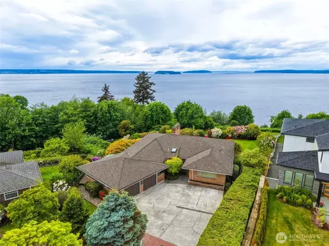 View/Area - 531 View Ridge Dr, Everett, WA 98203 photo 4 of 5