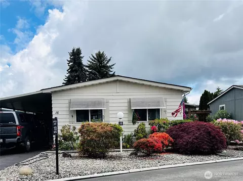 5900 64th St NE #15, Marysville, WA 98270