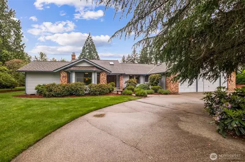 23625 SE 225th St, Maple Valley, WA 98038
