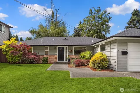 9712 SE 41st, Mercer Island, WA 98040