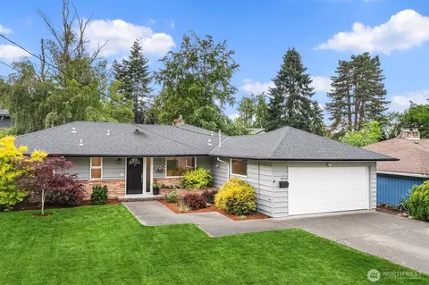 9712 SE 41st, Mercer Island, WA 98040