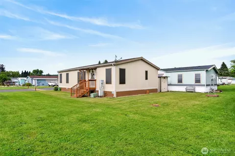 2420 Fords Prairie Ave, Centralia, WA 98531