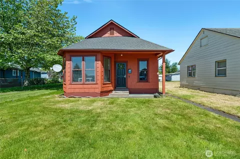 1008 W Wishkah St, Aberdeen, WA 98520