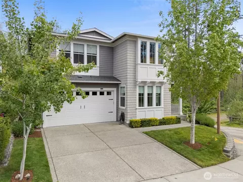 18581 Alpita Ct NE, Poulsbo, WA 98370