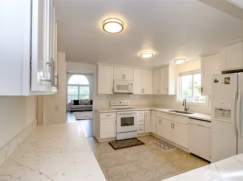 Kitchen - 8802 8th Ave W, Everett, WA 98204 photo 2 of 4