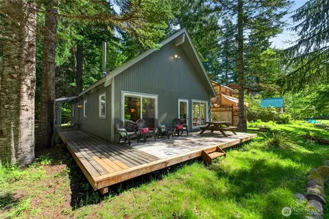 Exterior - 52225 SE 496th Pl, Greenwater, WA 98022 photo 8 of 12