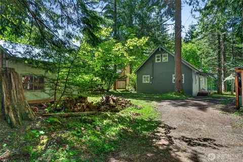 Exterior - 52225 SE 496th Pl, Greenwater, WA 98022 photo 2 of 12