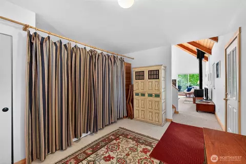 Entry Way - 52225 SE 496th Pl, Greenwater, WA 98022 photo 1 of 2