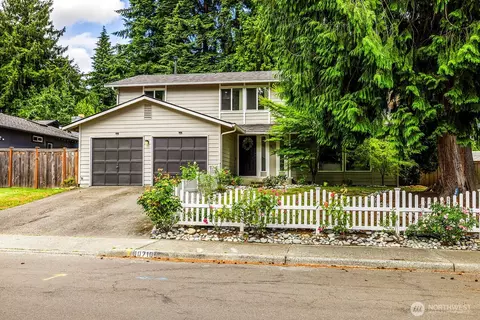10710 126th Pl NE, Kirkland, WA 98033
