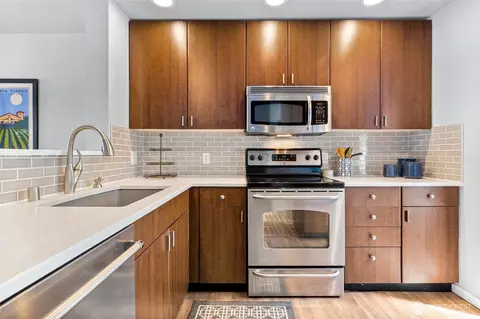 Kitchen - 16101 Bothell Everett Hwy #G2, Mill Creek, WA 98012 photo 2 of 3