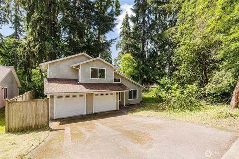 7201 9th Ct SE, Lacey, WA 98503