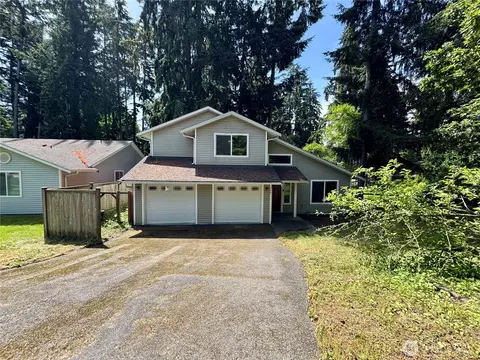 7201 9th Ct SE, Lacey, WA 98503