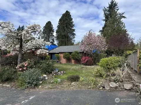 622 NW 116th St, Seattle, WA 98177