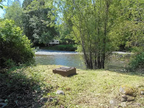170 Kelly Rd, Brinnon, WA 98320