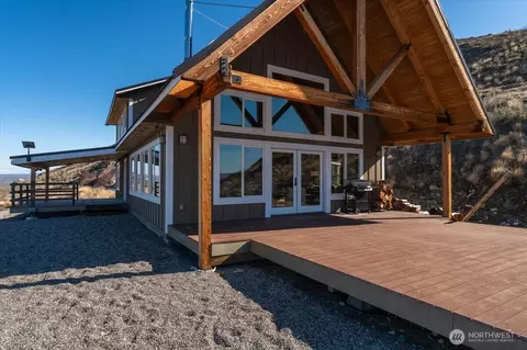 420 Plata Rd, Brewster, WA 98812