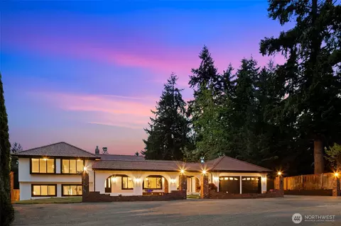 315 241st St SW, Bothell, WA 98021