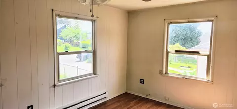 Bedroom - 1224 Maple St, Everett, WA 98201 photo 1 of 3