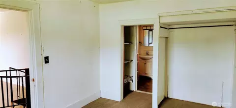 Bedroom - 1224 Maple St, Everett, WA 98201 photo 2 of 3