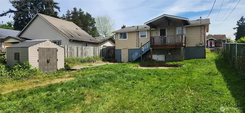 Exterior - 1224 Maple St, Everett, WA 98201 photo 5 of 6