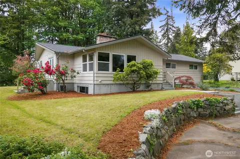2012 Jackson Dr NW, Bremerton, WA 98312