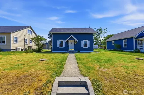 5207 S Oakes St, Tacoma, WA 98409