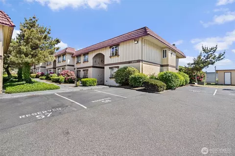 1003 S Pearl St #B15, Tacoma, WA 98465