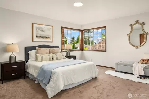 Bedroom - 10336 NE 201st Pl, Bothell, WA 98011 photo 1 of 3