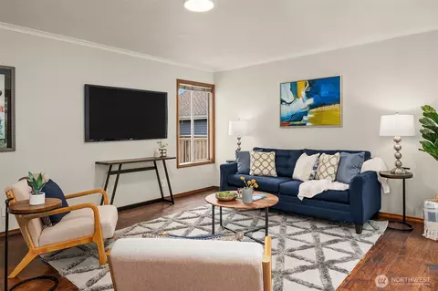 Living - 10336 NE 201st Pl, Bothell, WA 98011 photo 4 of 4